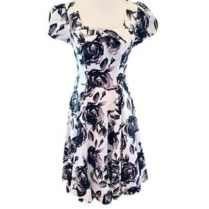 Hearts‎ & Roses London Rose Print Pinup Swing Dress Tulle Hem Womens M 12
